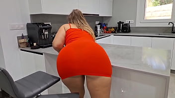 White girl with big ass and big hips gets caught by her husband’s friend while she was cleaning! She refused to fuck but the man managed to fuck her!