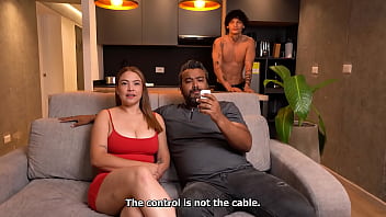 I love my stepmother! She gives me her big tits on my step dad’s back